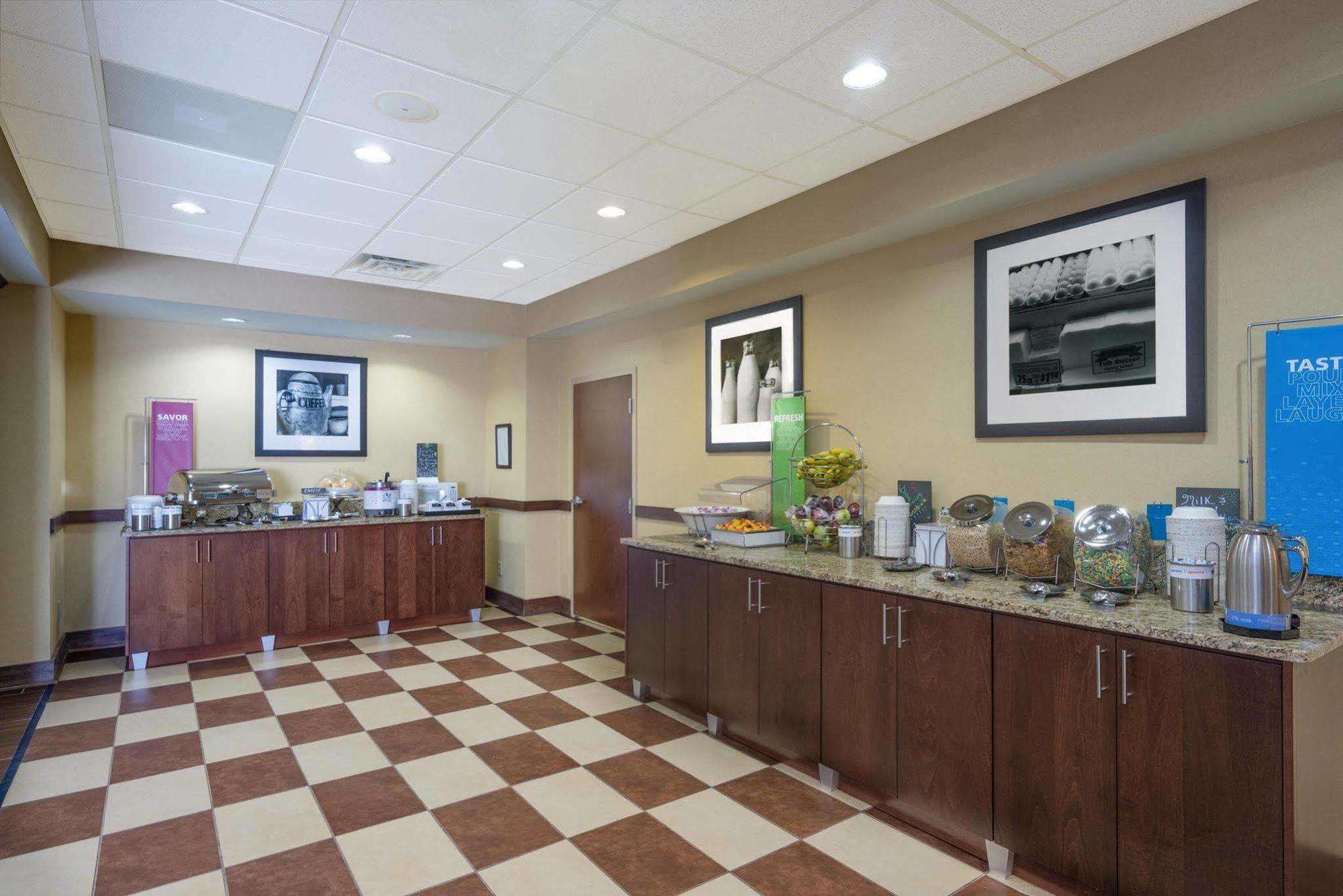 Hampton Inn Maysville Kültér fotó