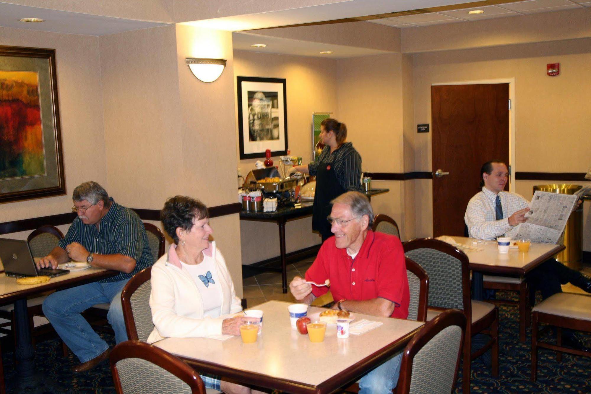 Hampton Inn Maysville Étterem fotó